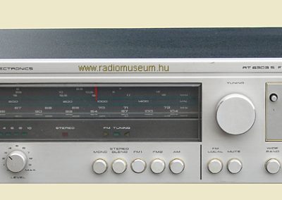 1981 Videoton HiFi Electronics AM FM Stereo Tuner RT 6300-S - vt_rt6303s